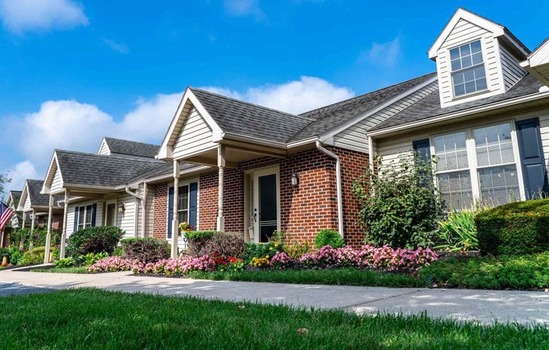 retirement community security officers
